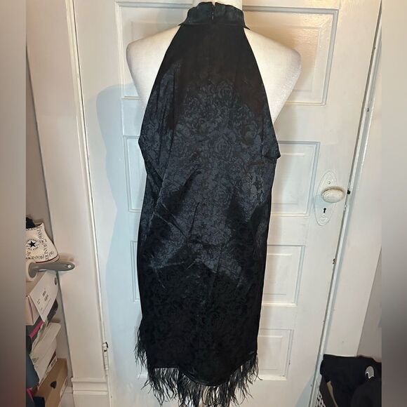 NWTs WAYF Black Feather Trim Swing Dress Size Small - Picture 6 of 13